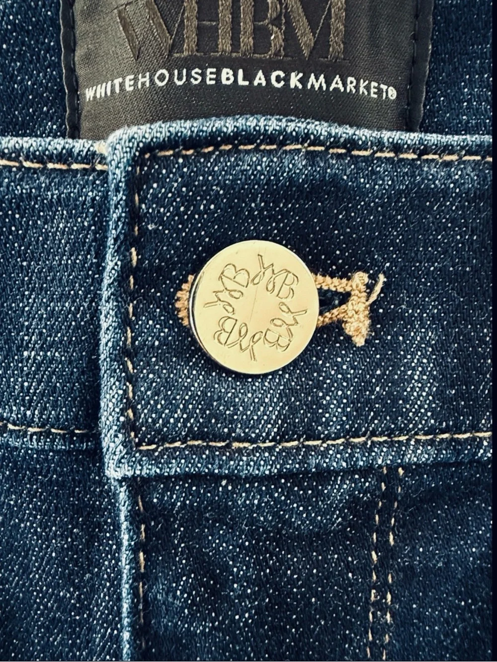 WHBM Everyday Soft Girlfriend Mid Rise Jean